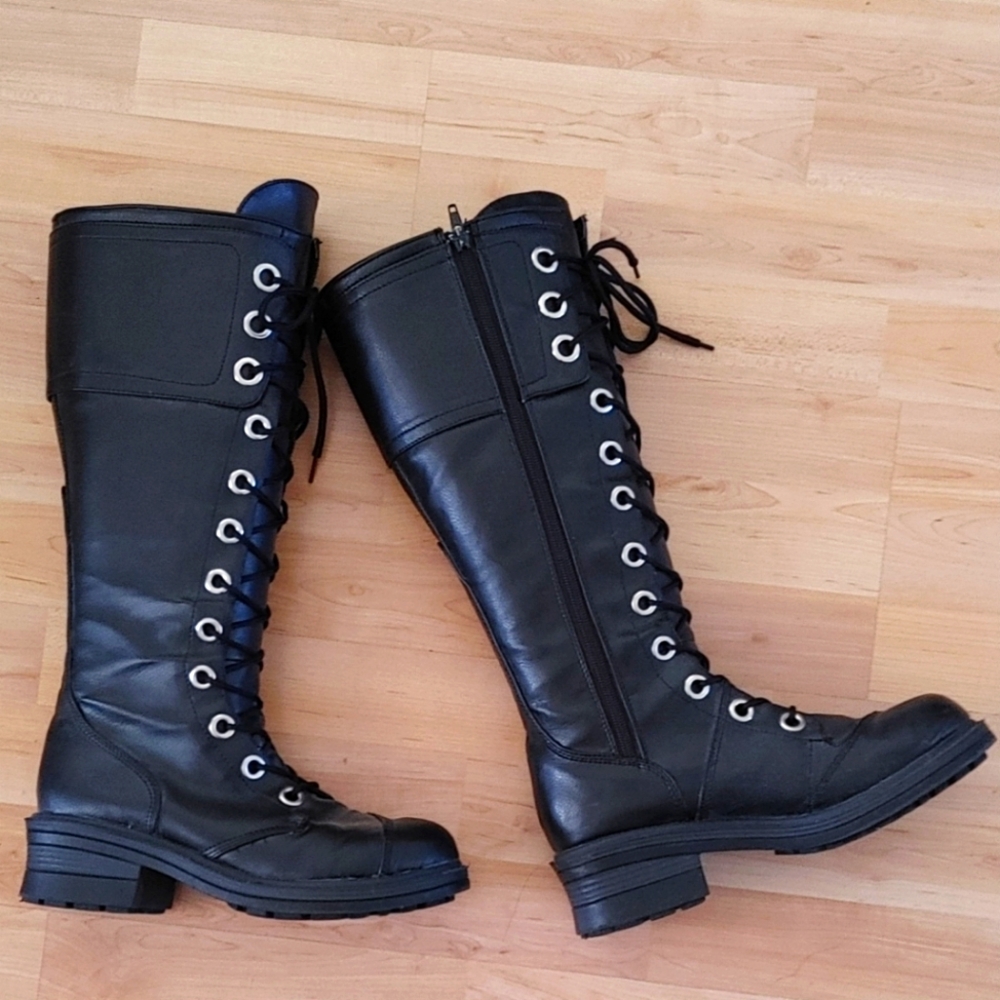Black Combat Moto Boots with Lace-Up Design